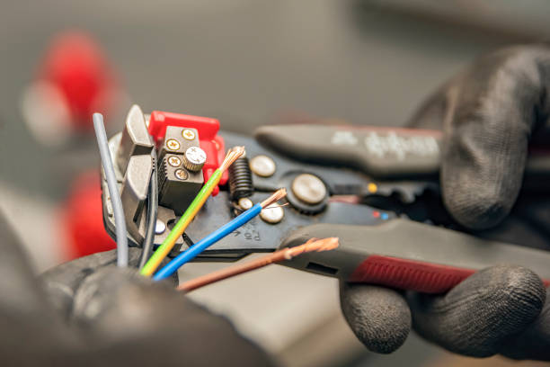 Best Affordable Electrician  in Southfield, MI